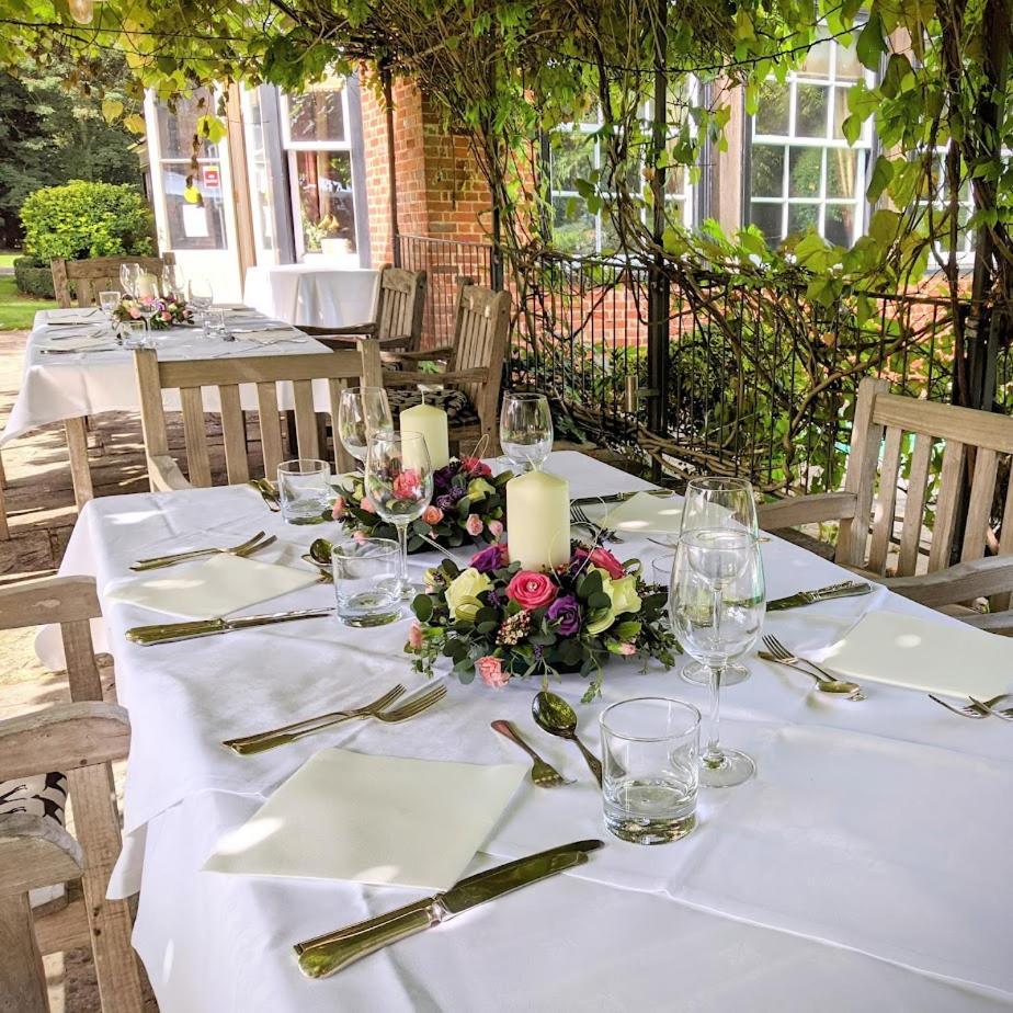 Ravenwood Hall Hotel Bury St. Edmunds Екстериор снимка