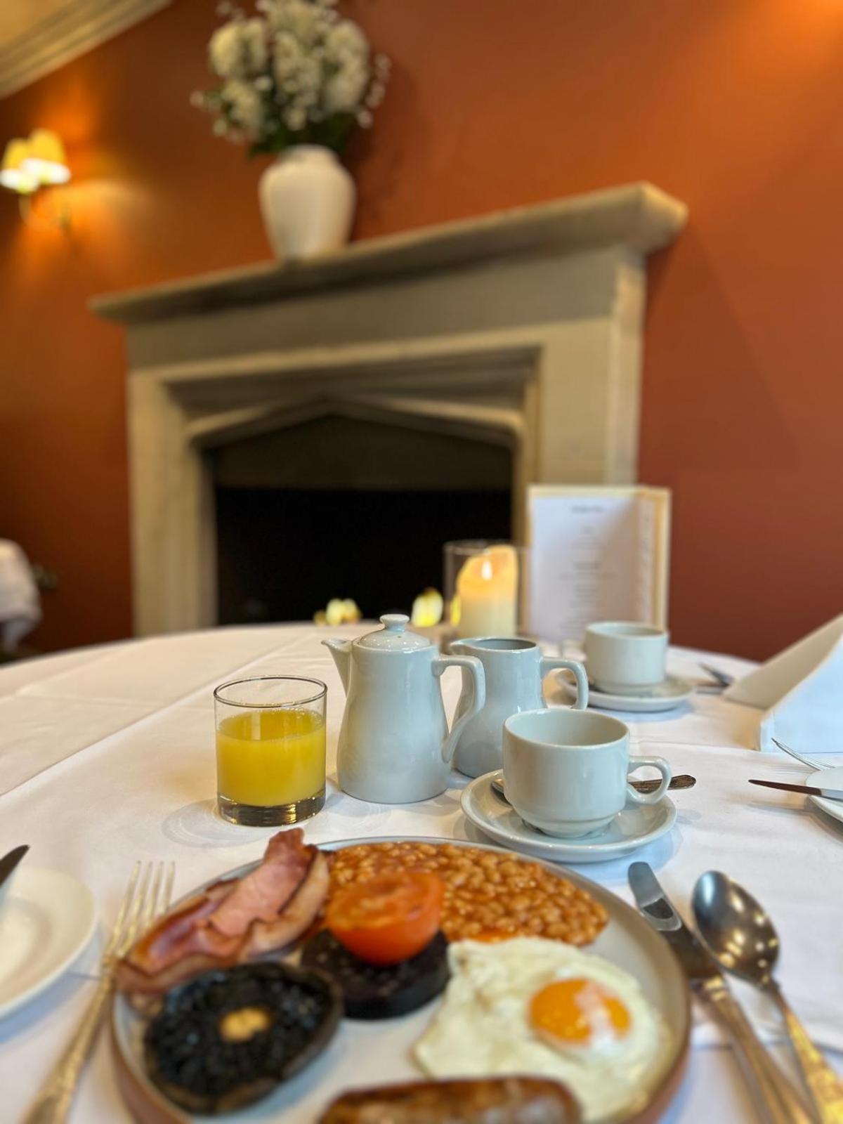 Ravenwood Hall Hotel Bury St. Edmunds Екстериор снимка