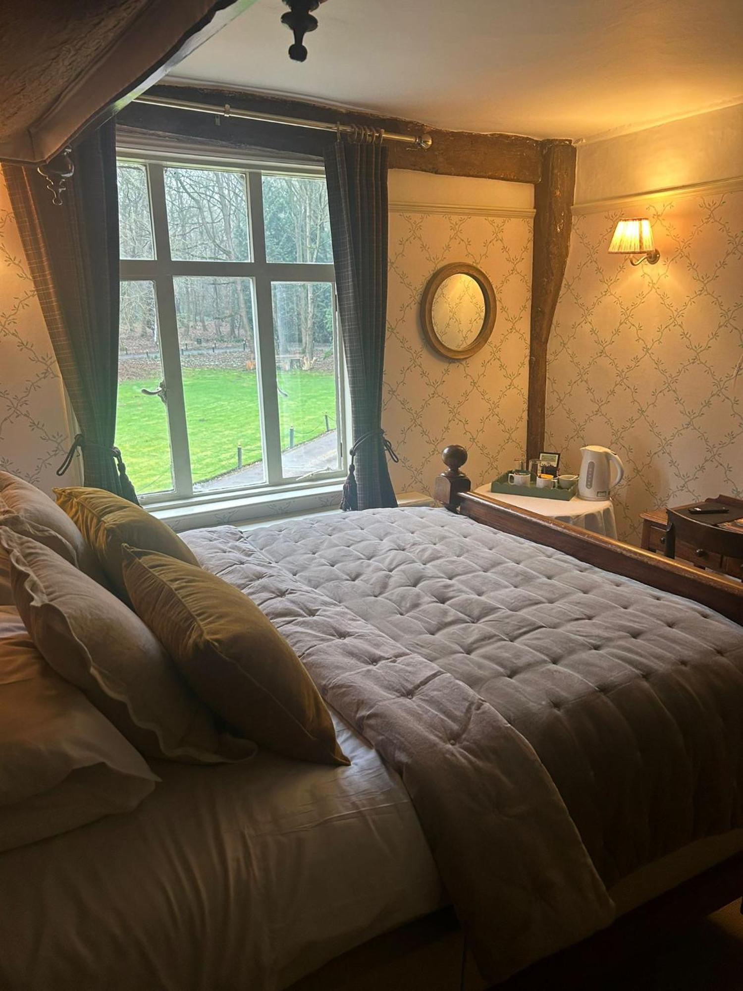 Ravenwood Hall Hotel Bury St. Edmunds Екстериор снимка