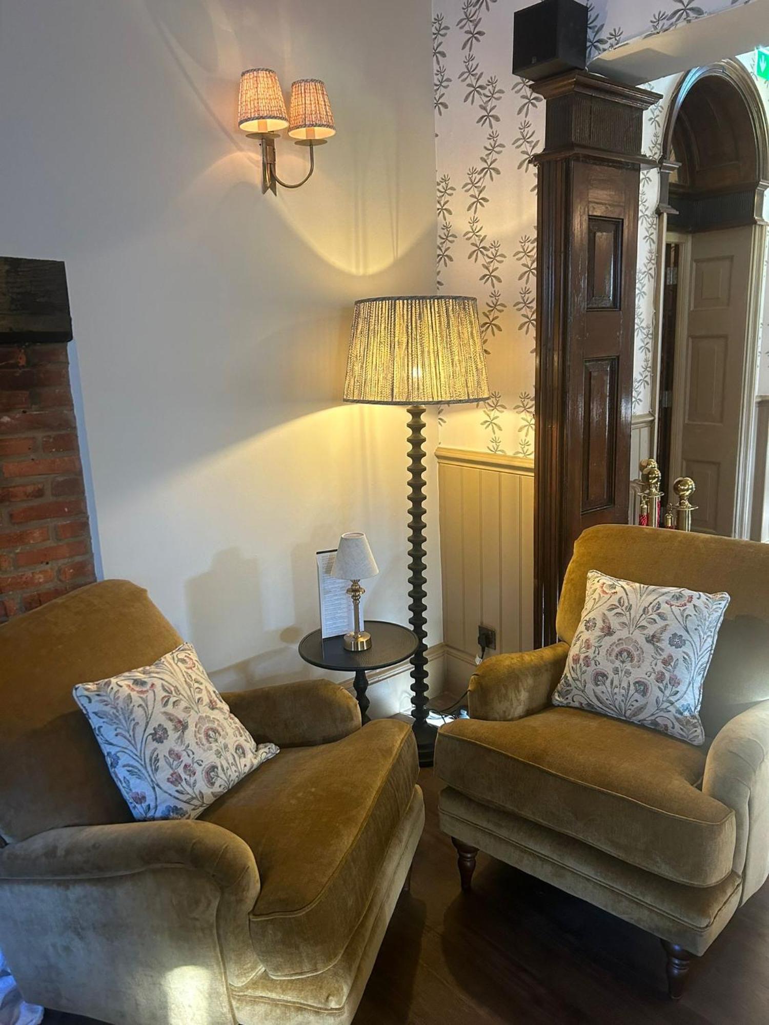 Ravenwood Hall Hotel Bury St. Edmunds Екстериор снимка
