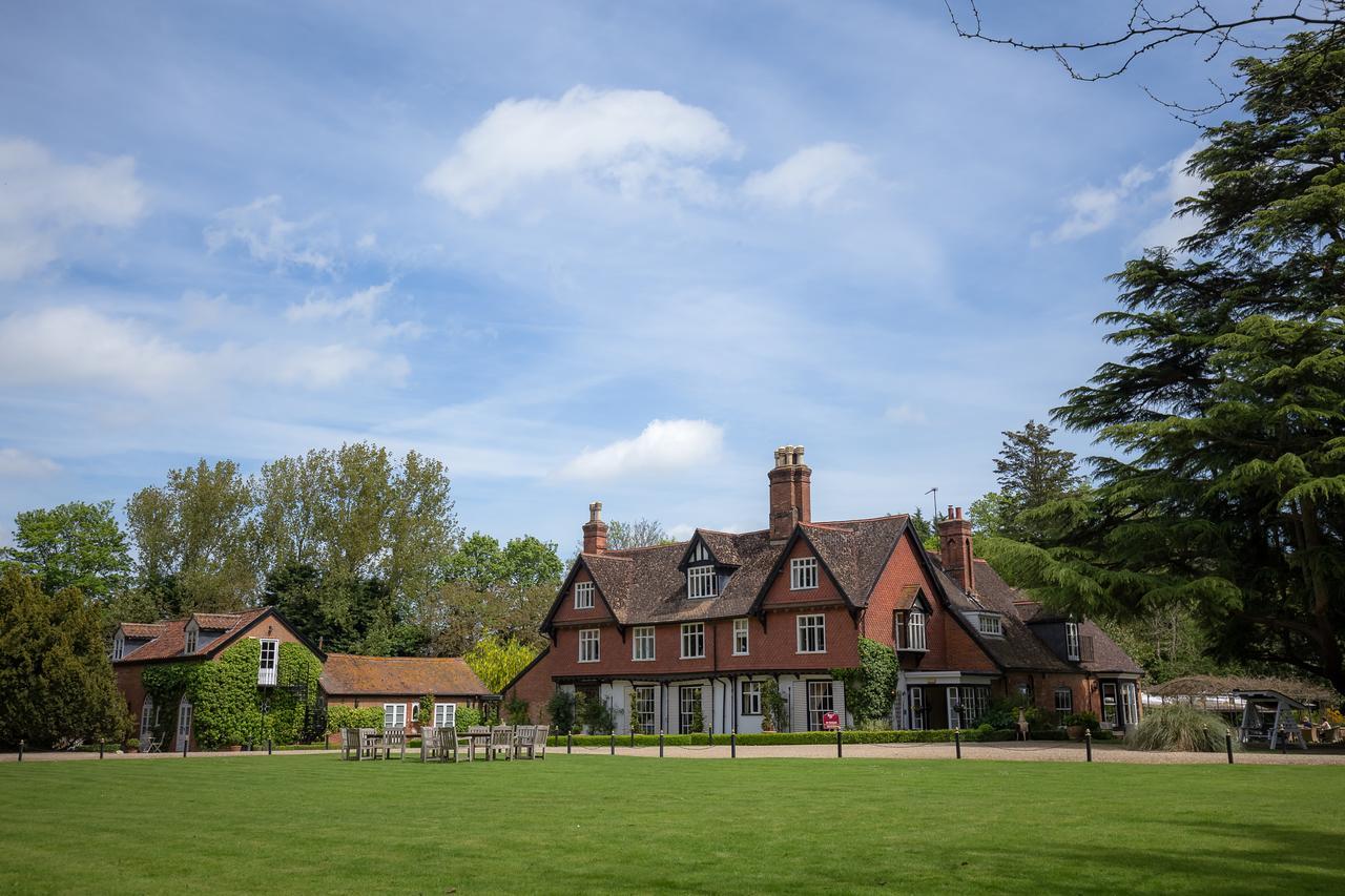 Ravenwood Hall Hotel Bury St. Edmunds Екстериор снимка