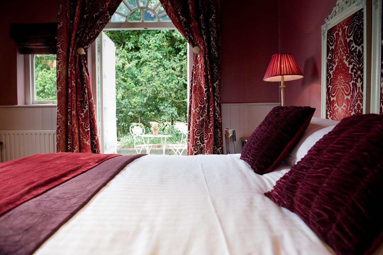 Ravenwood Hall Hotel Bury St. Edmunds Екстериор снимка